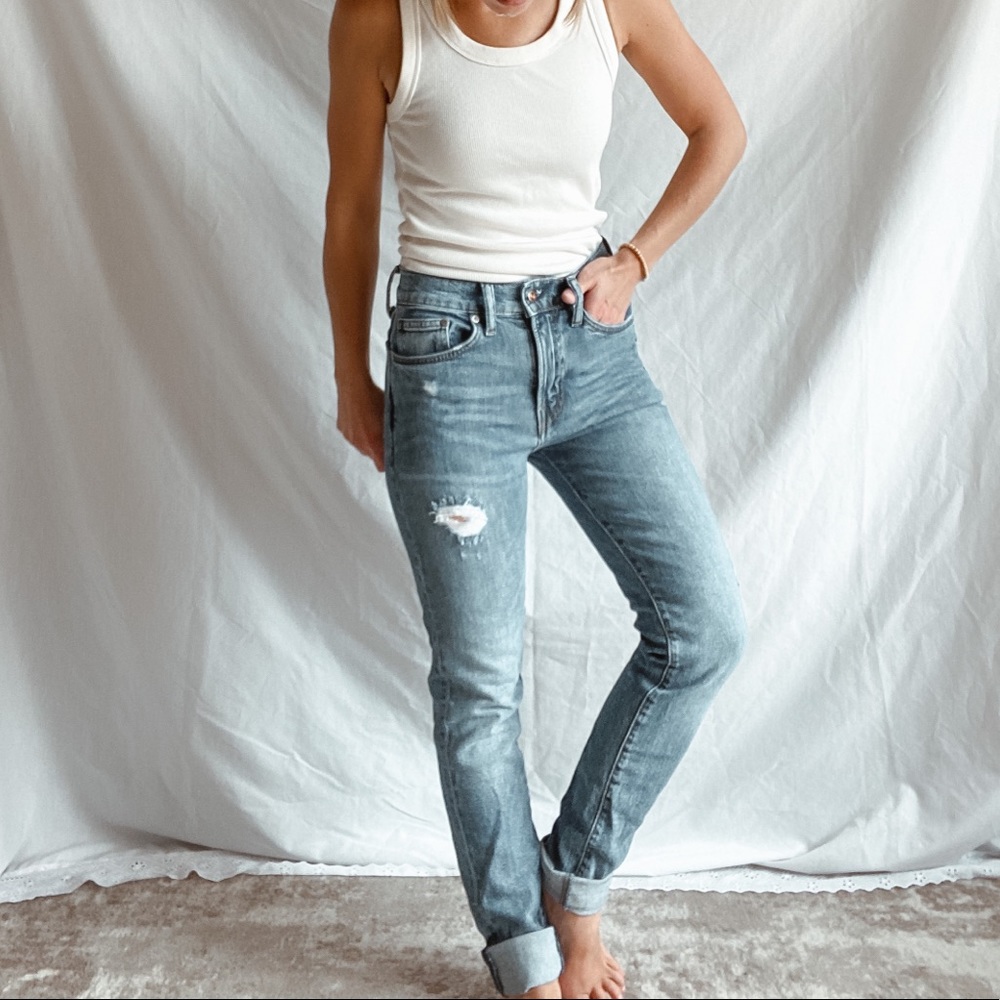 H&M | high rise rigid denim